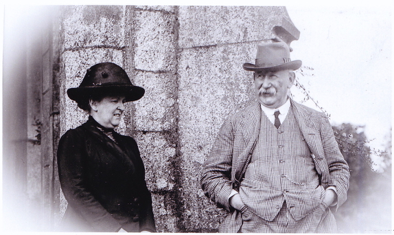 Tom Bunbury, 2nd Baron Rathdonnell  with his wife, Kate (née Bruen), courtesy of Hugh Dalgety.