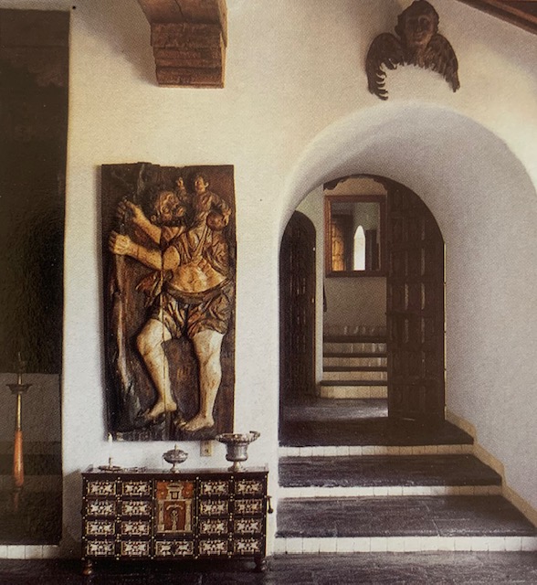 Casa Leof, Mexico – A Pre-Columban Sculpture Fantasia