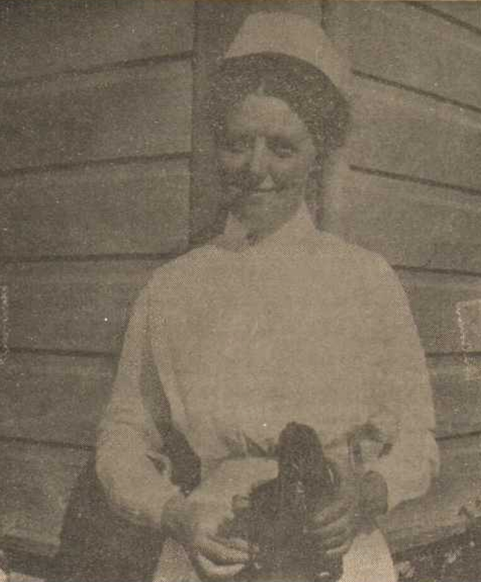 Nurse Colhoun at the Minto Hospital, circa 1914